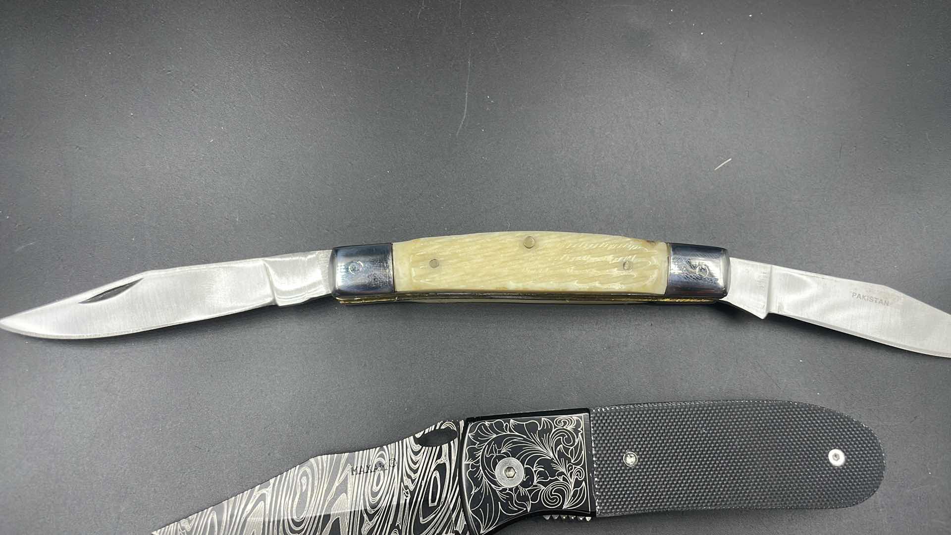 Photo 3 of 2 PC HUNTING KNIFE SET