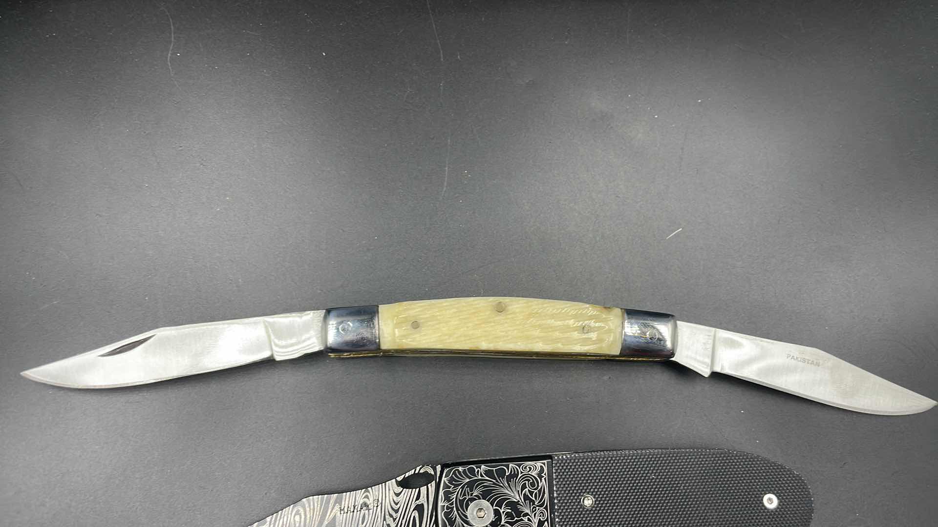 Photo 1 of 2 PC HUNTING KNIFE SET