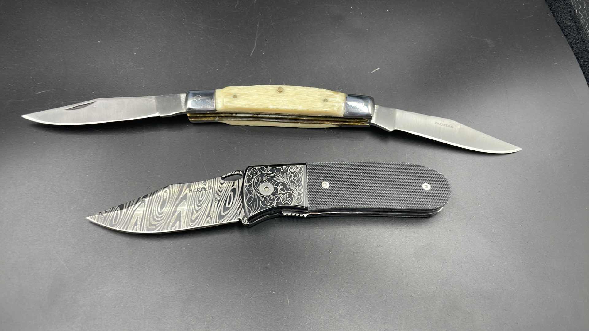 Photo 1 of 2 PC HUNTING KNIFE SET