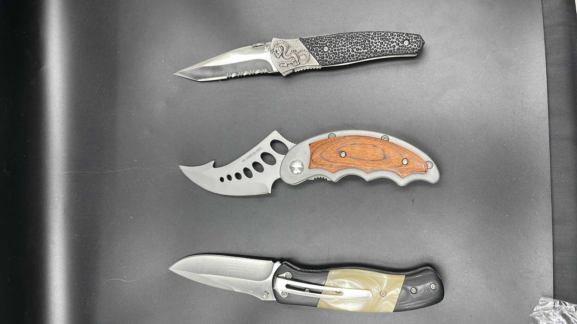 Photo 1 of 3 PC HUNTING KNIFE SET
