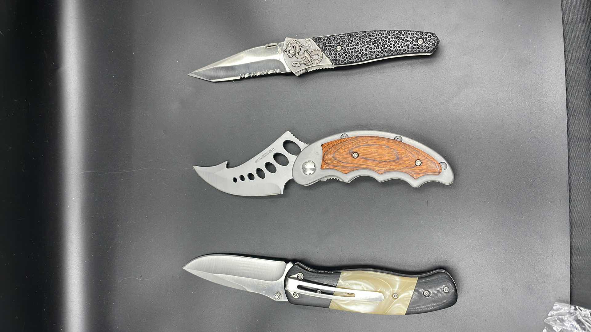 Photo 1 of 3 PC HUNTING KNIFE SET