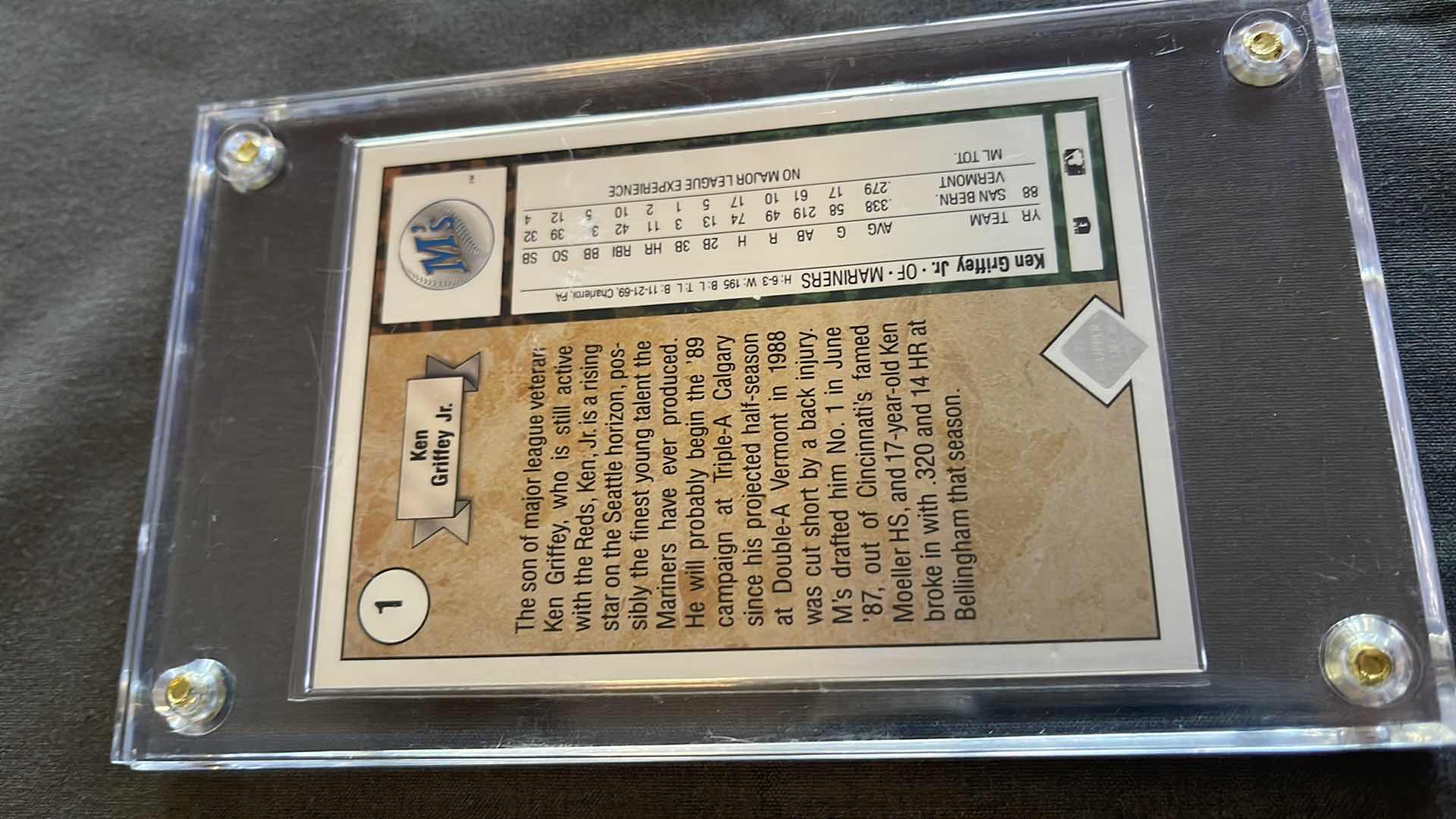 Photo 1 of 1989 KEN GRIFFEY JR UPPER DECK ROOKIE CARD 1