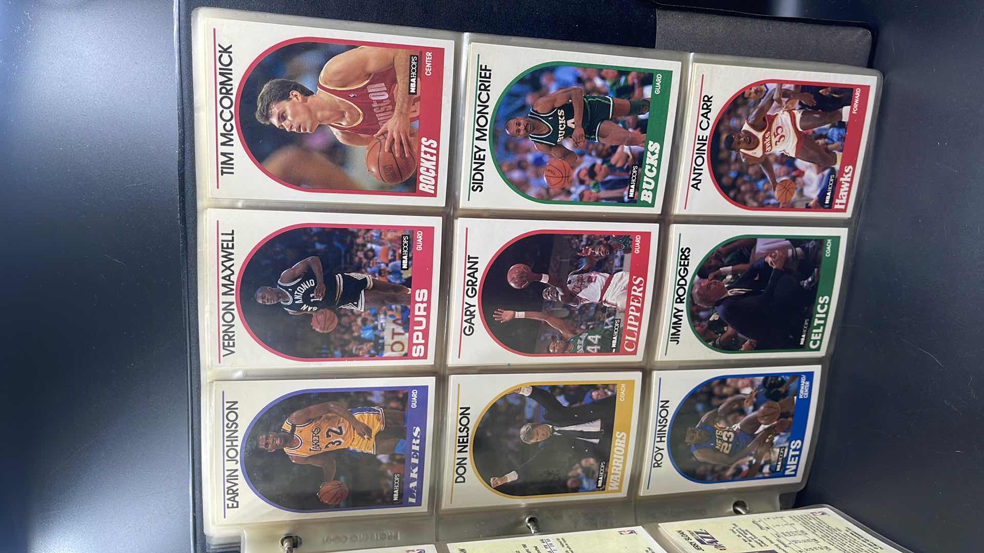 Photo 1 of 1989 NBA HOOPS BASKETBALL CARDS W BINDER