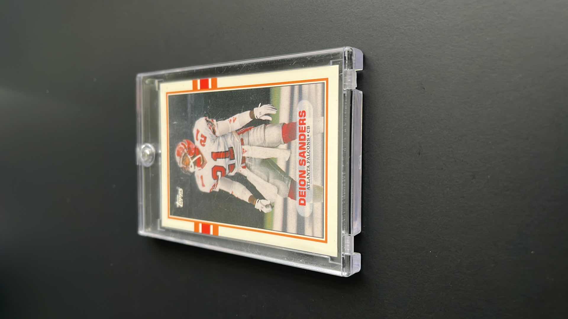 Photo 1 of 1989 DEION SANDERS TOPPS ROOKIE CARD 30T