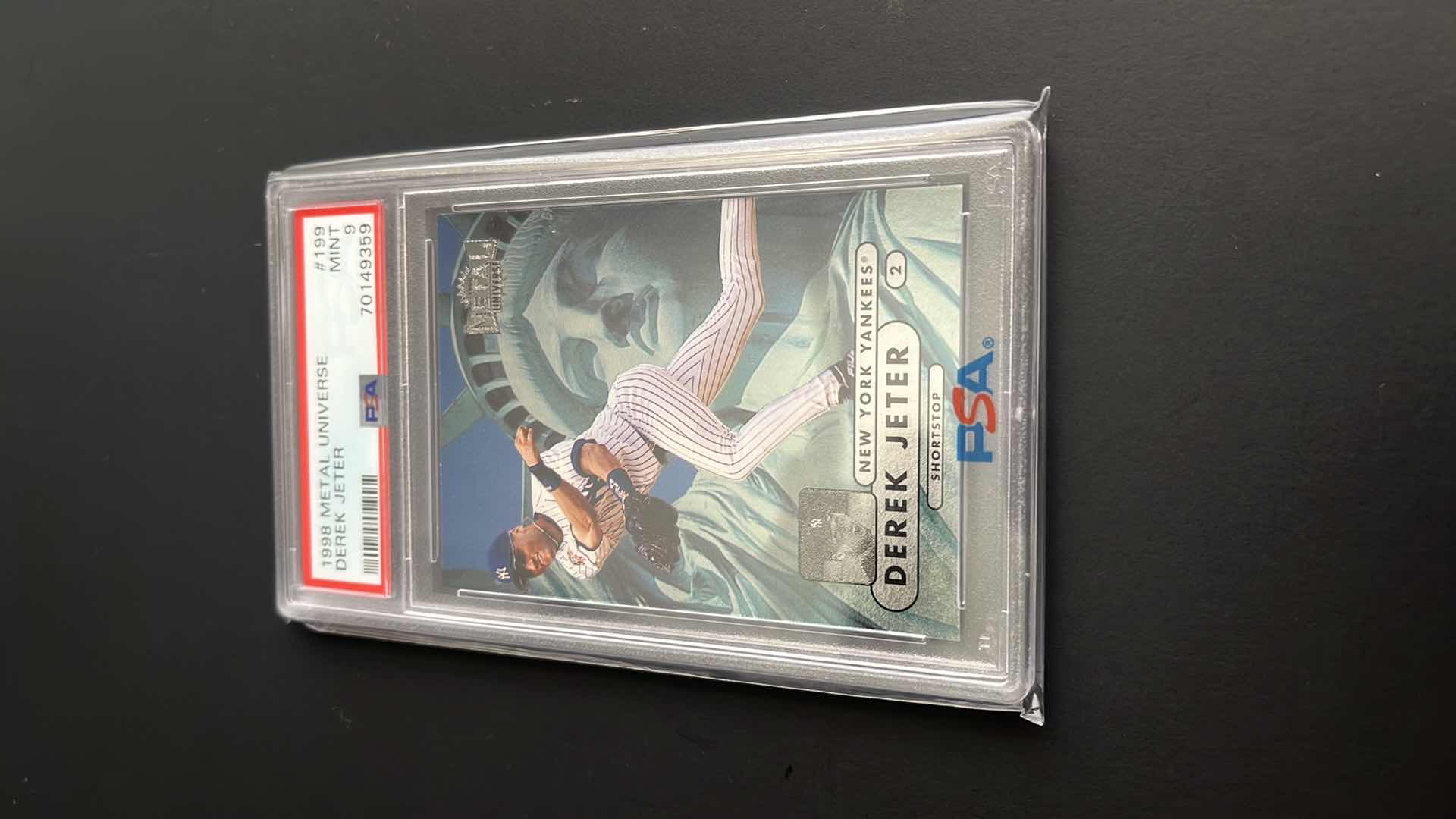 Photo 1 of 1998 DEREK JETER METAL UNIVERSE RATED 9 CARD 199