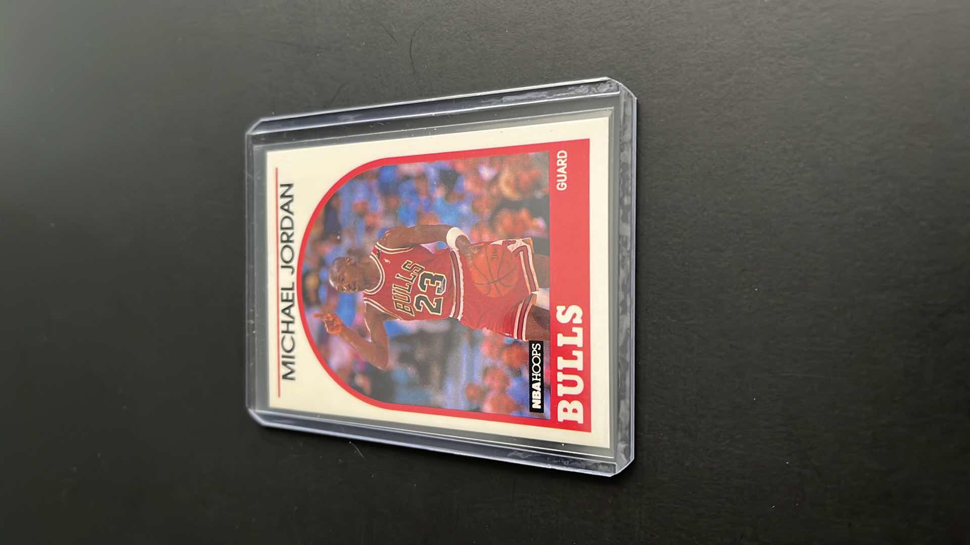 Photo 4 of 1989 MICHAEL JORDAN NBAHOOPS CARD 200