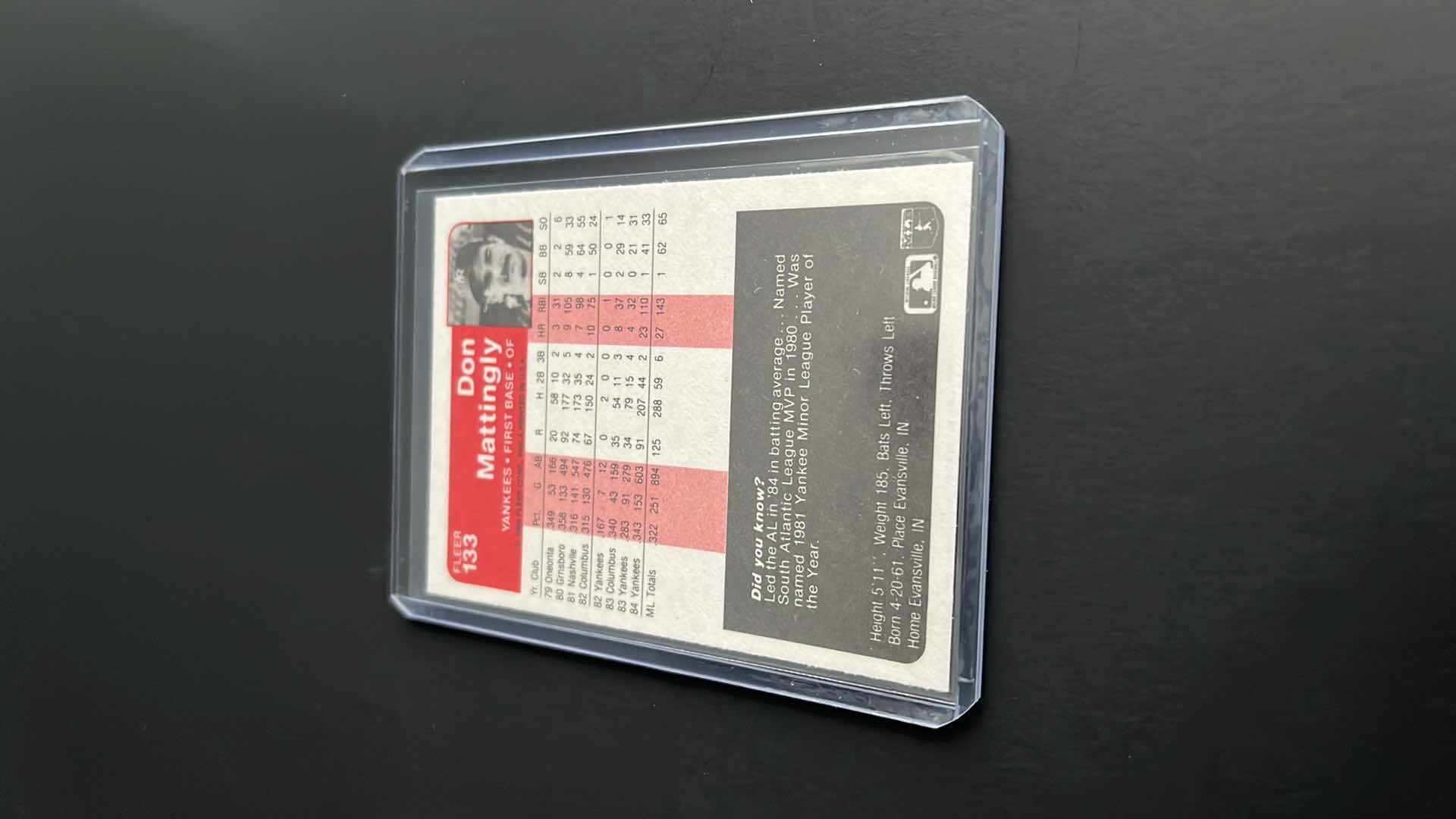 Photo 1 of 1985 DON MATTINGLY FLEER CARD 133