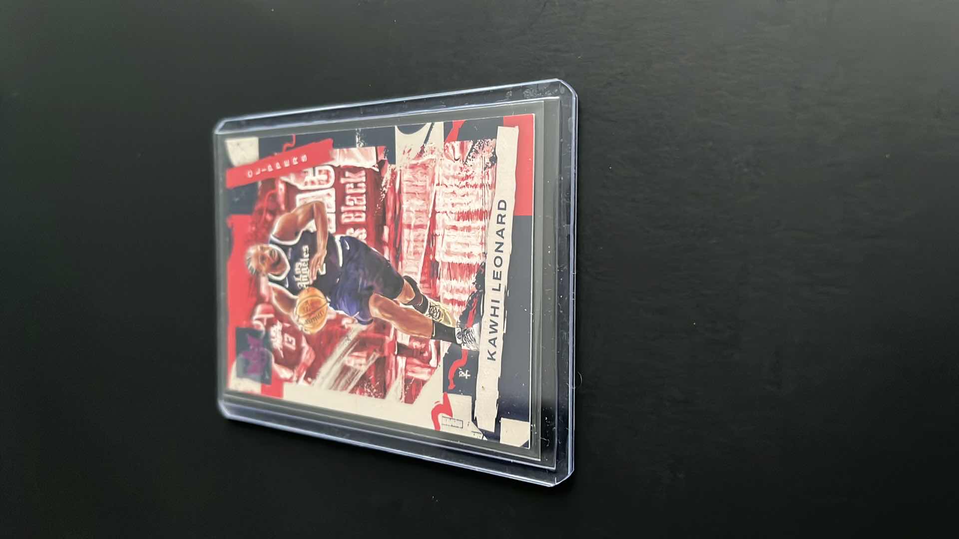 Photo 1 of 2021 KAWHI LEONARD PANINI COUTRS KING CARD 53