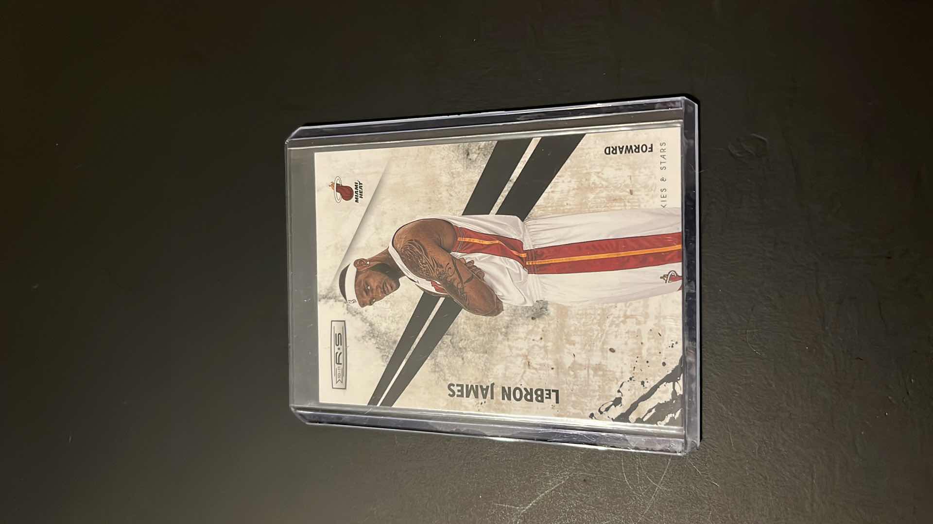 Photo 2 of 2010 LEBRON JAMES ROOKIES & STARS PANINI CARD 40