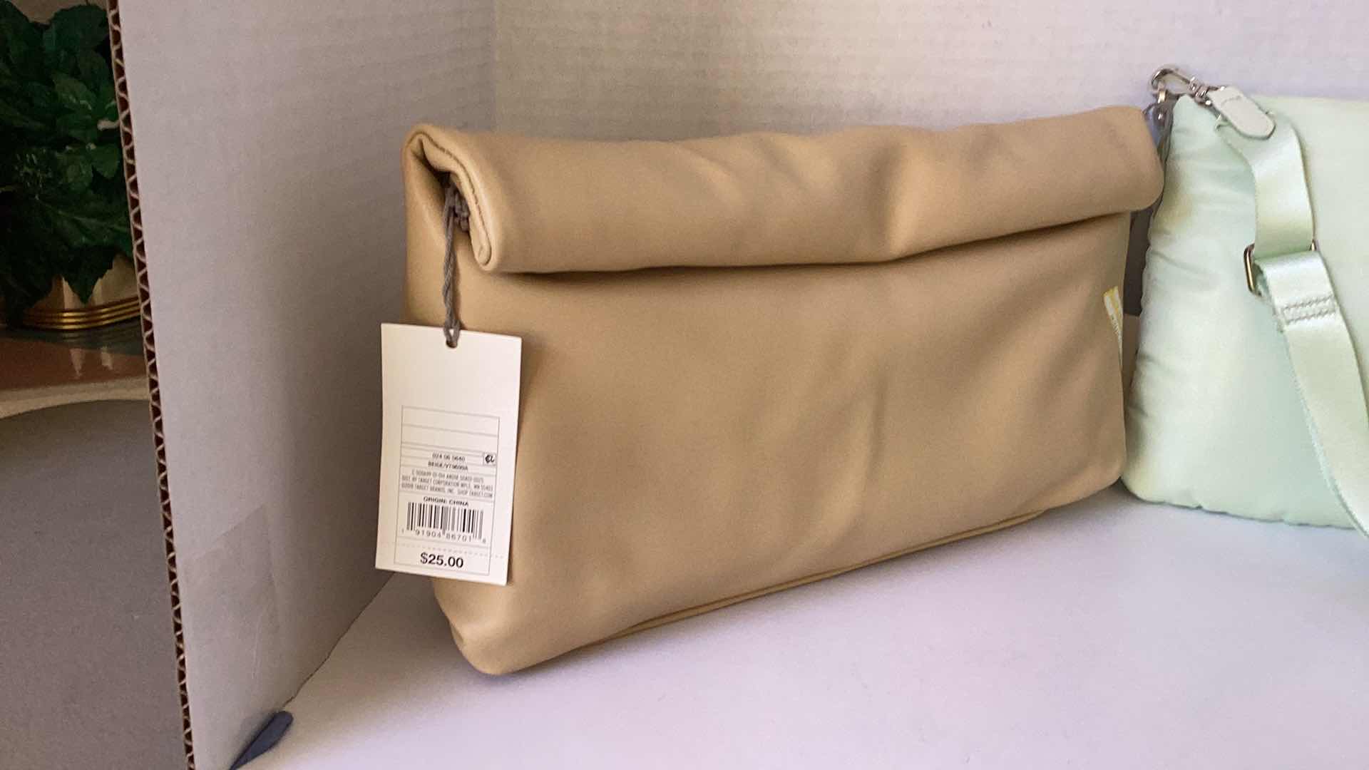 Photo 1 of 2 NEW WOMEN PURSES