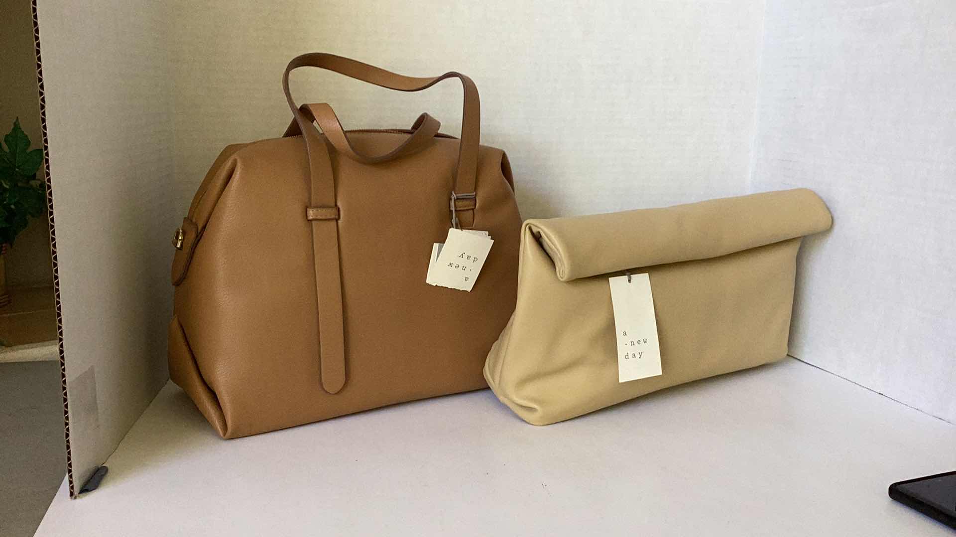 Photo 1 of 2 NEW WOMEN PURSES