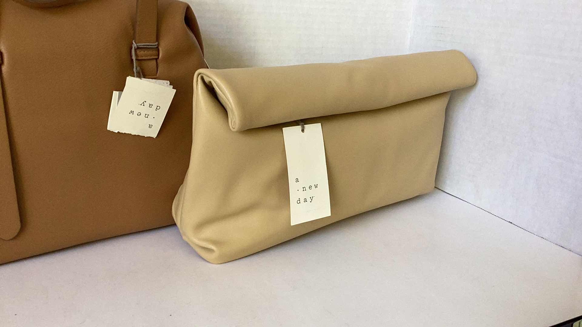 Photo 1 of 2 NEW WOMEN PURSES