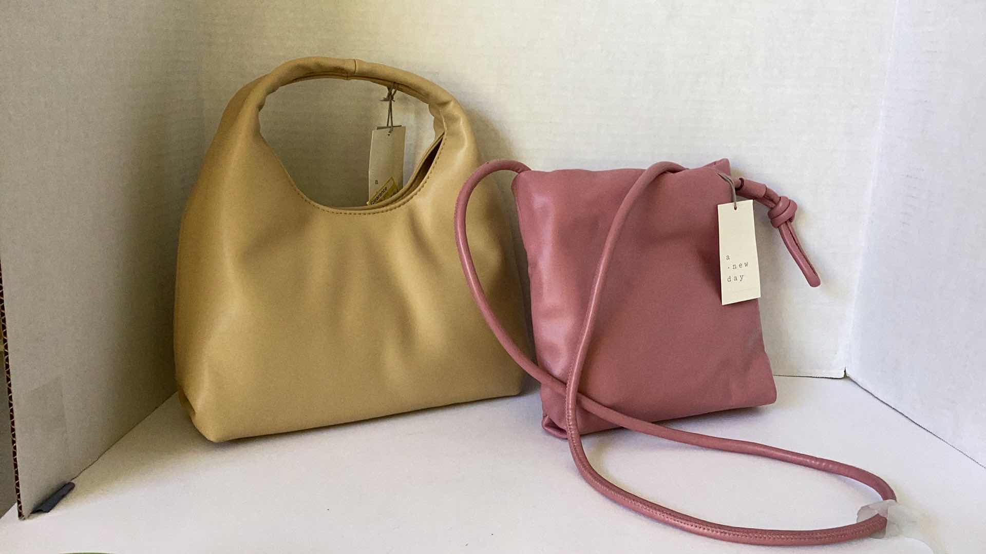 Photo 1 of 2 NEW WOMEN PURSES