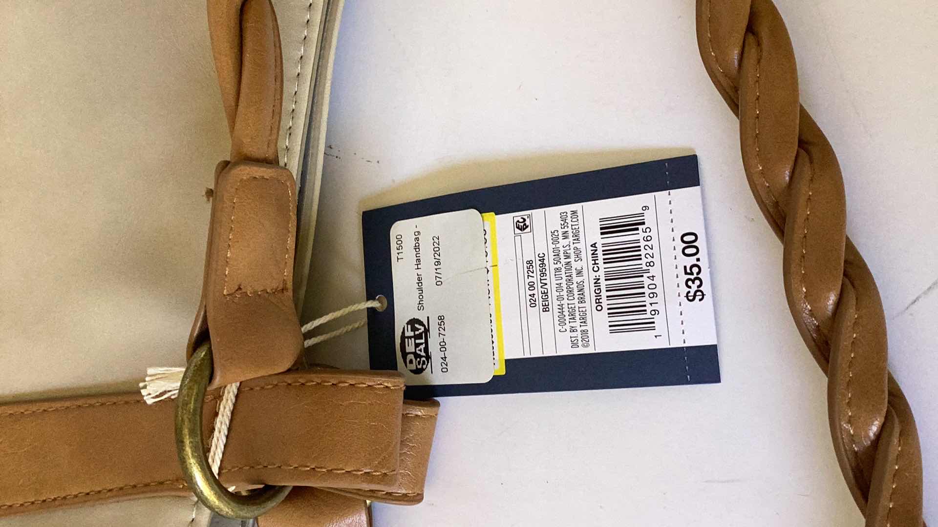 Photo 1 of NEW WOMEN PURSE