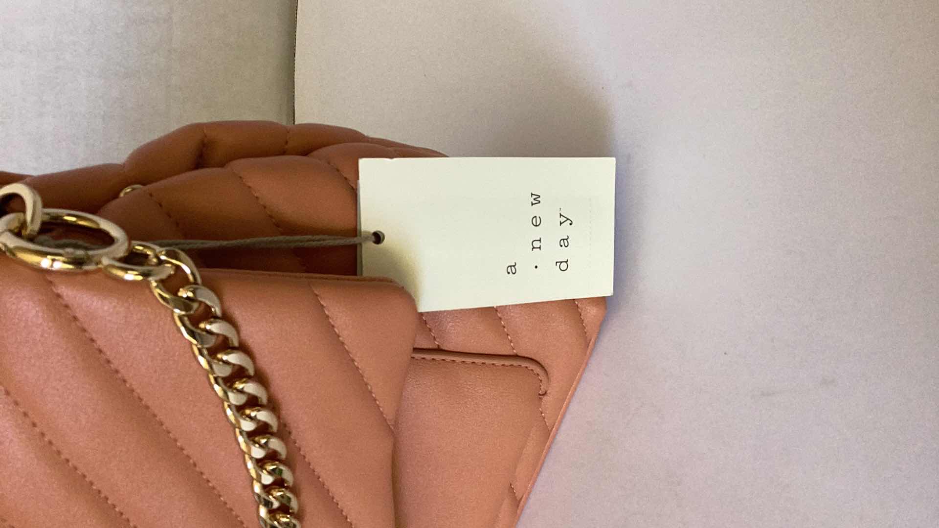 Photo 1 of NEW WOMEN PURSE