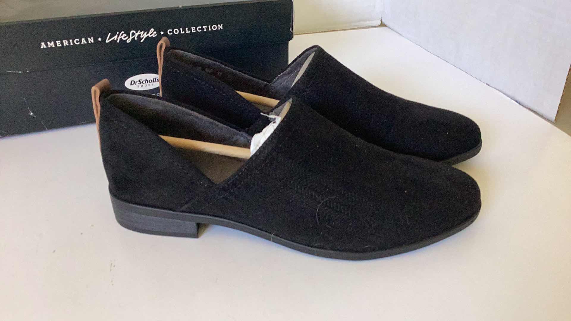 Photo 1 of DR SCHOLL'S LADIES SHOES SIZE 7