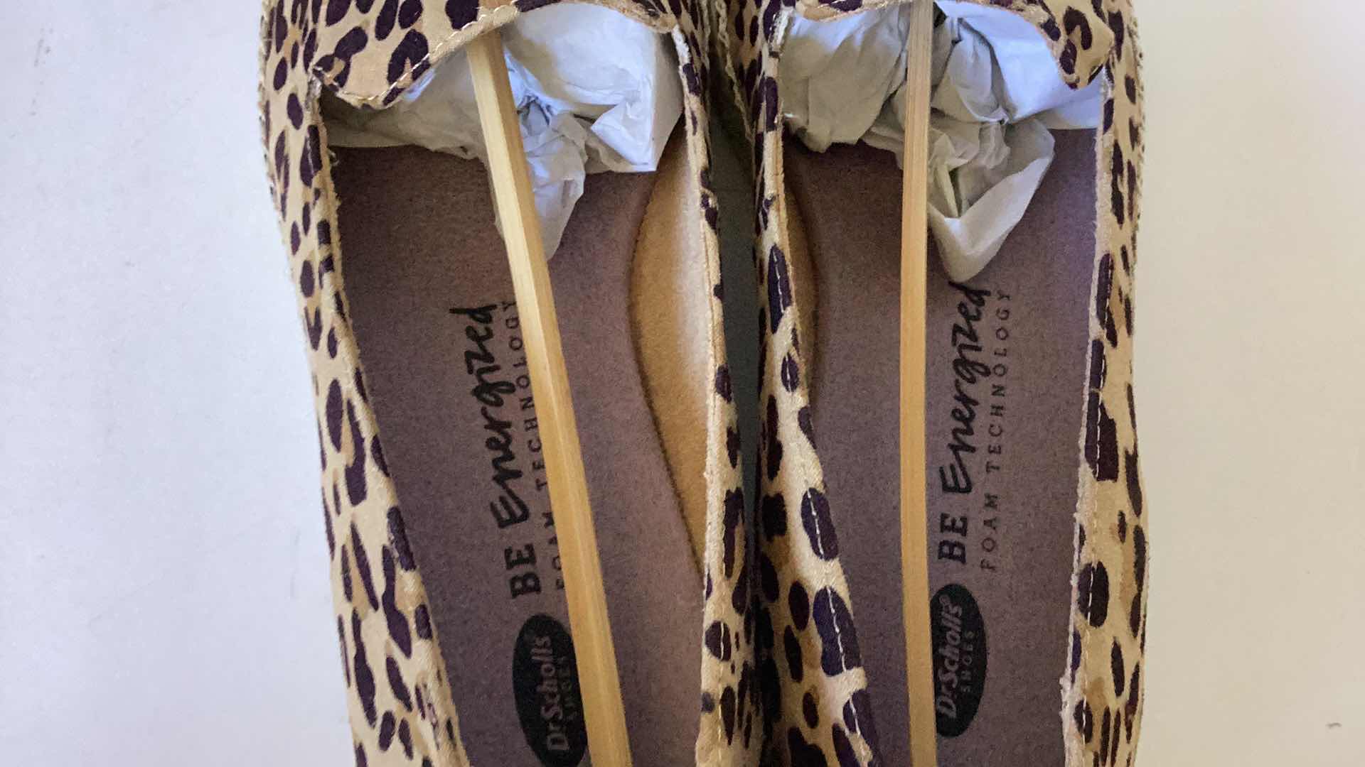 Photo 1 of DR SCHOLLS LADIES SHOES SIZE 10