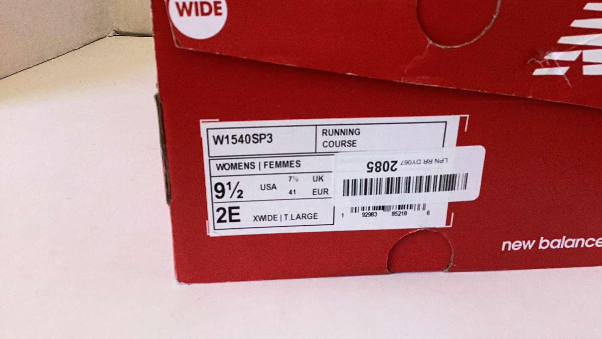 Photo 1 of NEW BALANCE WOMEN SHOES SIZE 9.5