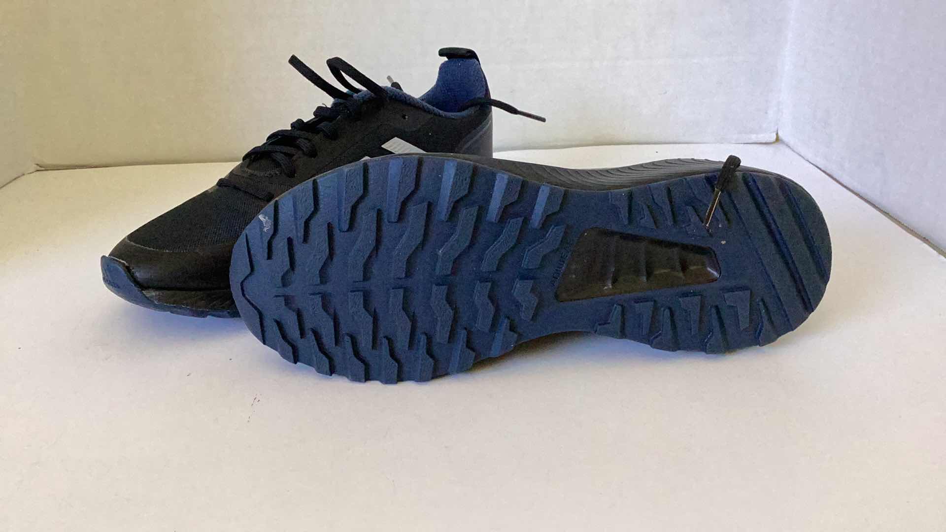 Photo 1 of ADIDAS MEN SHOES SIZE 6.5