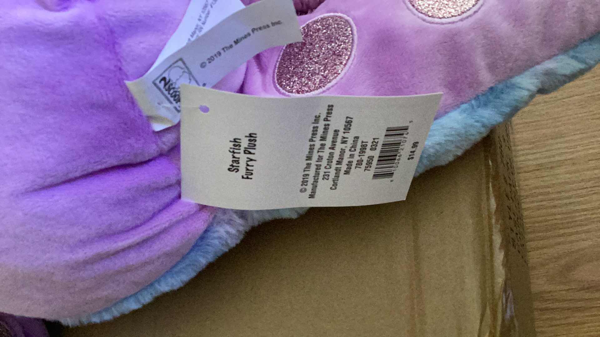 Photo 3 of NEW 3 PCS STARFISH FURRY PLUSH TOYS