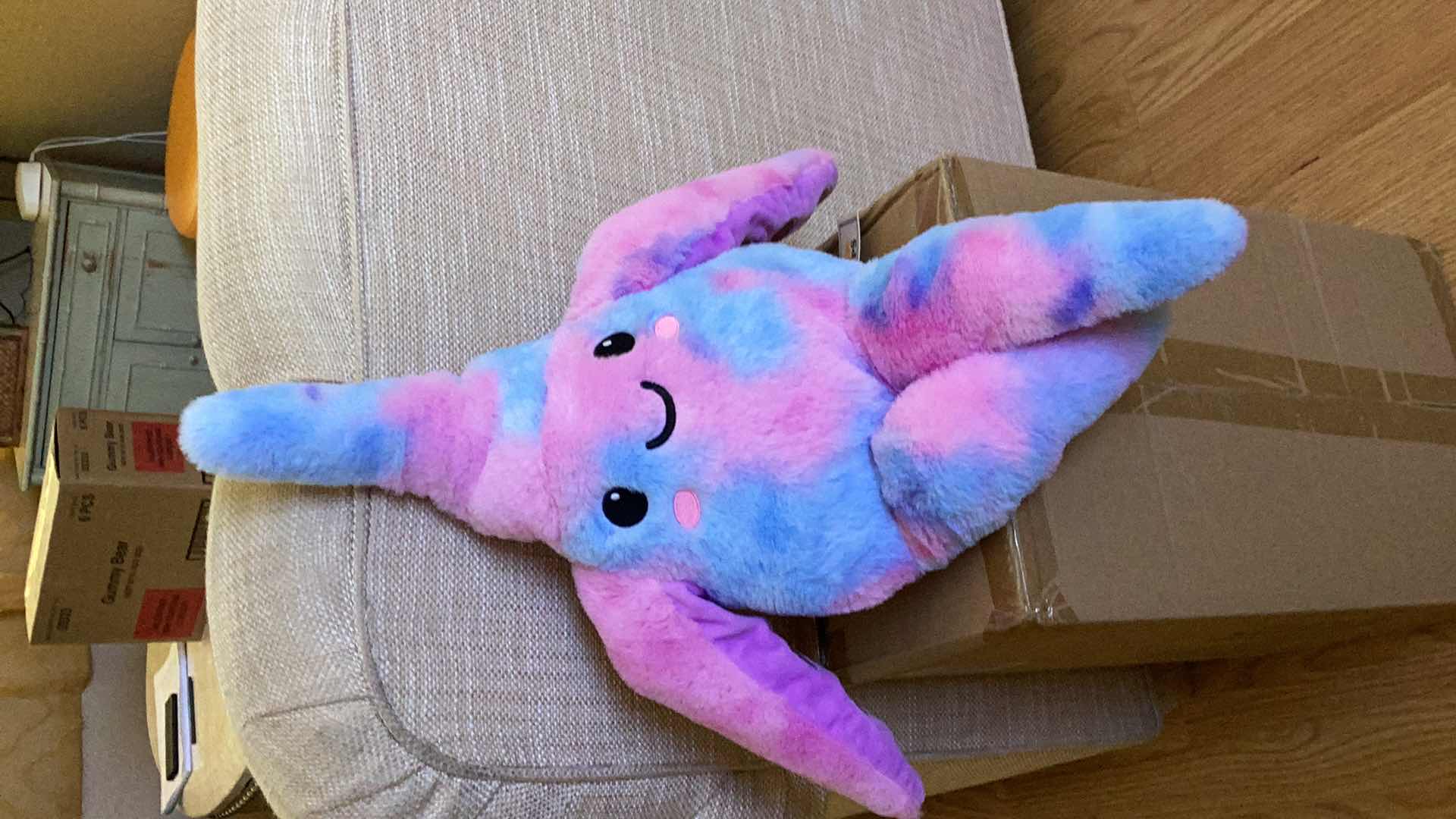 Photo 1 of NEW 3 PCS STARFISH FURRY PLUSH TOYS