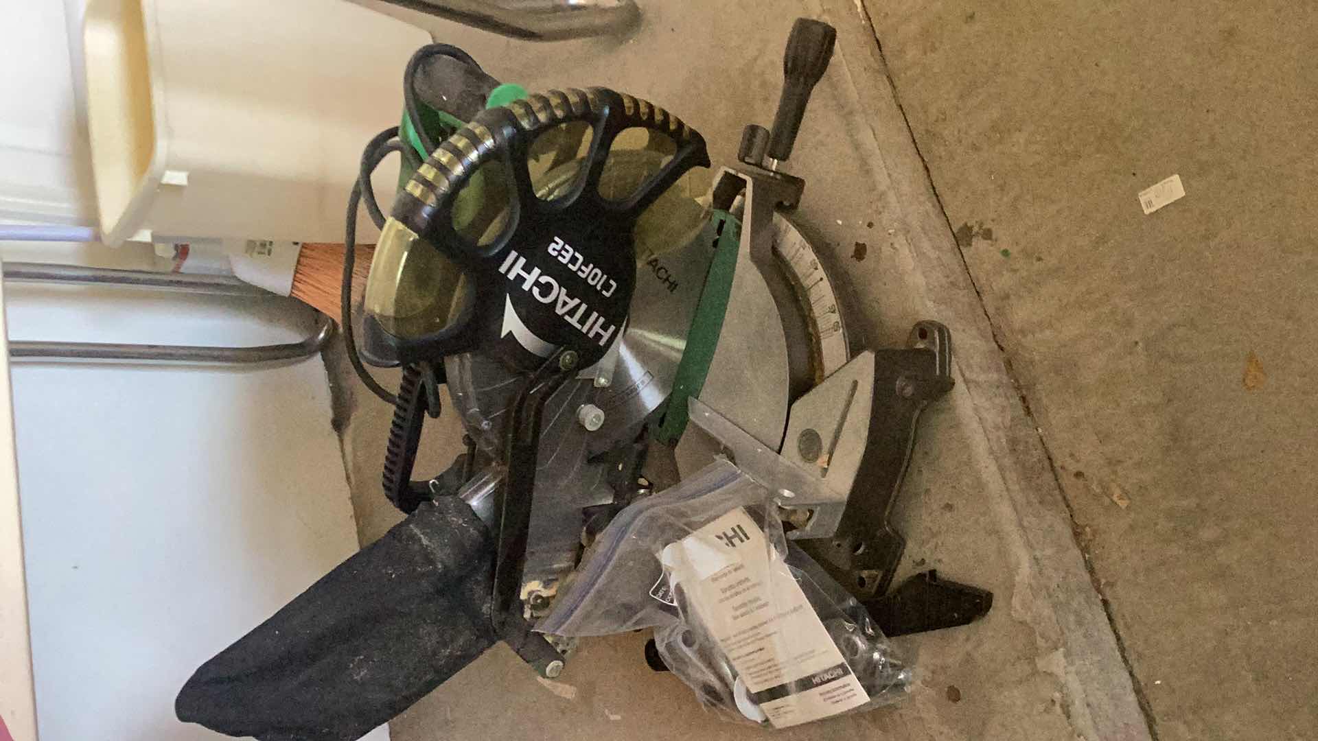 Photo 1 of HITACHI RADIAL ARM SAW C10FCE2