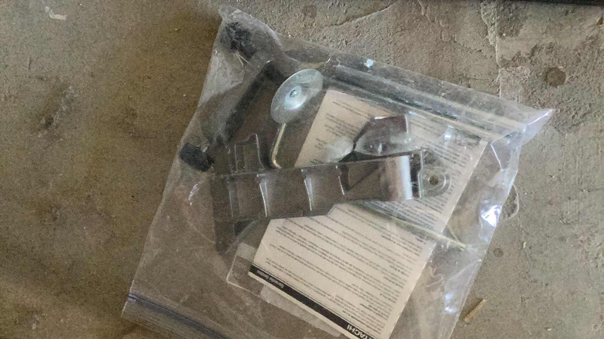 Photo 2 of HITACHI RADIAL ARM SAW C10FCE2