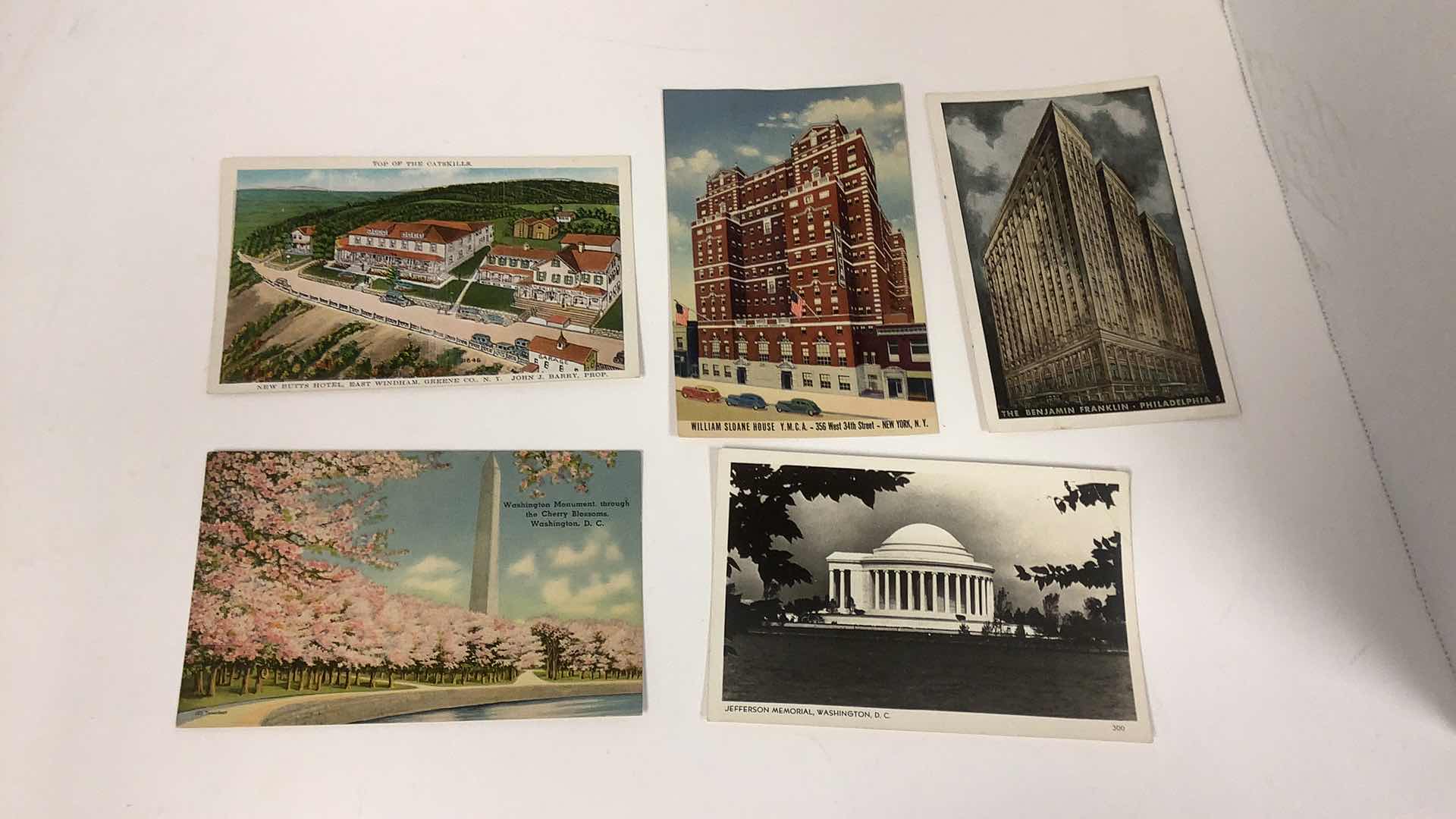 Photo 1 of 5 ASSORTED VINTAGE POSTCARDS