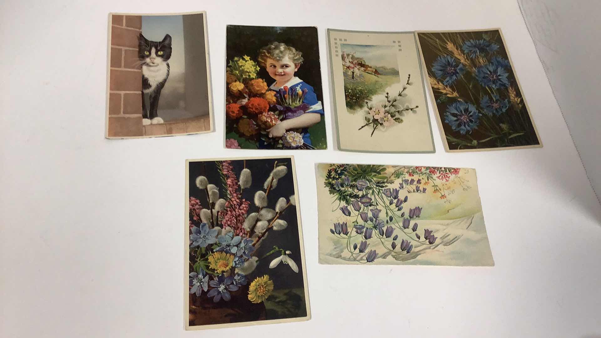 Photo 1 of 6 ASSORTED VINTAGE POSTCARDS