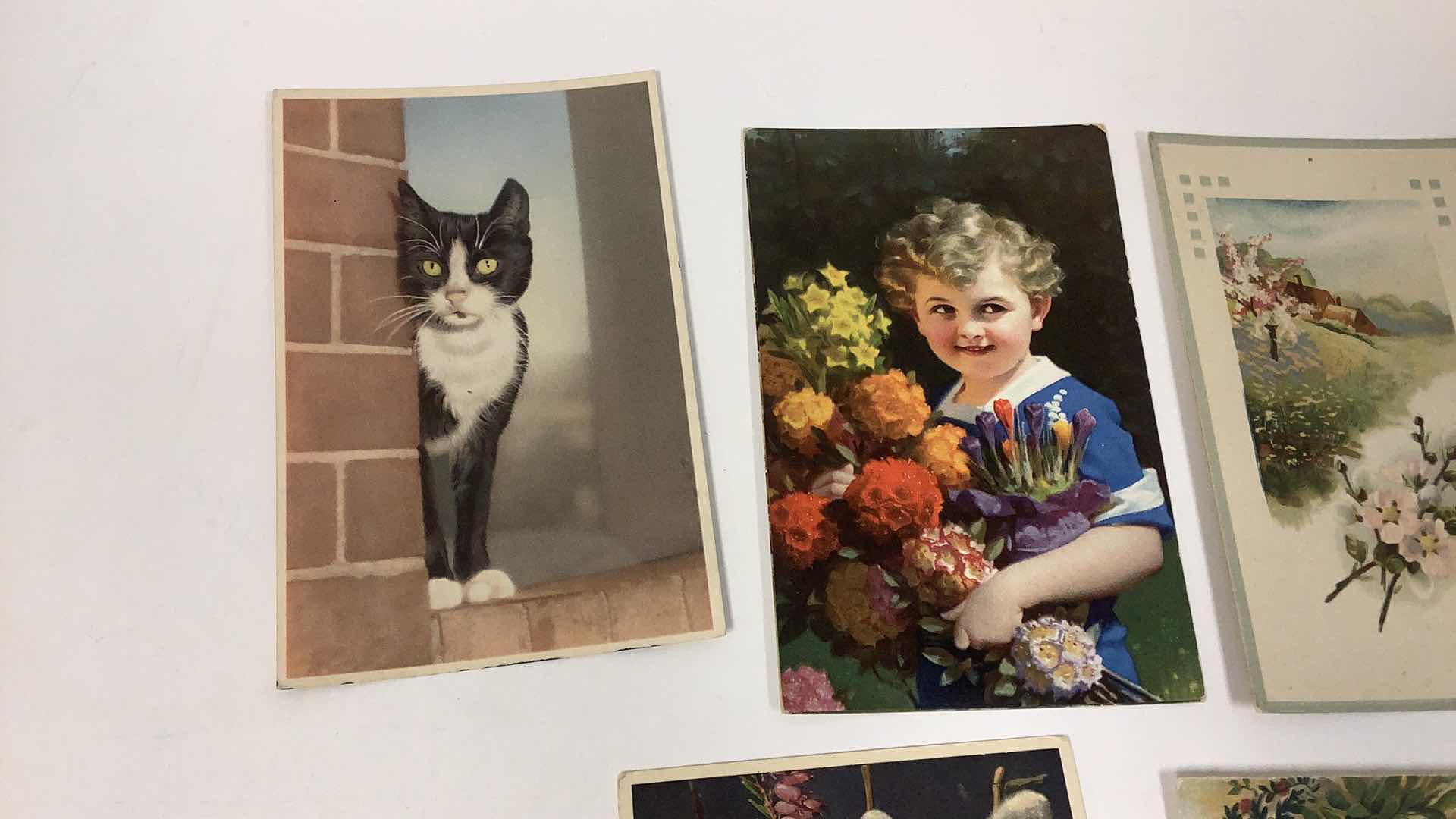 Photo 3 of 6 ASSORTED VINTAGE POSTCARDS