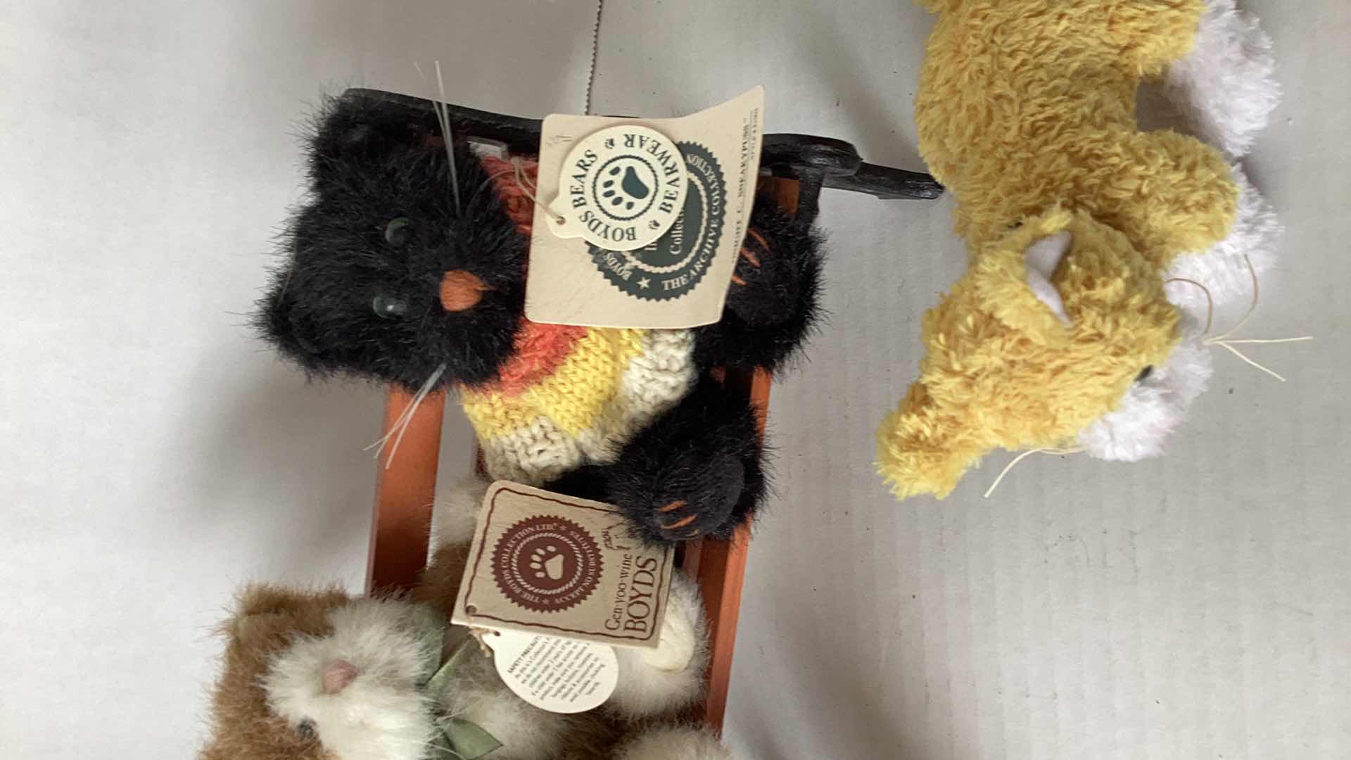Photo 2 of BOYDS BEARS AND CAT STATUES