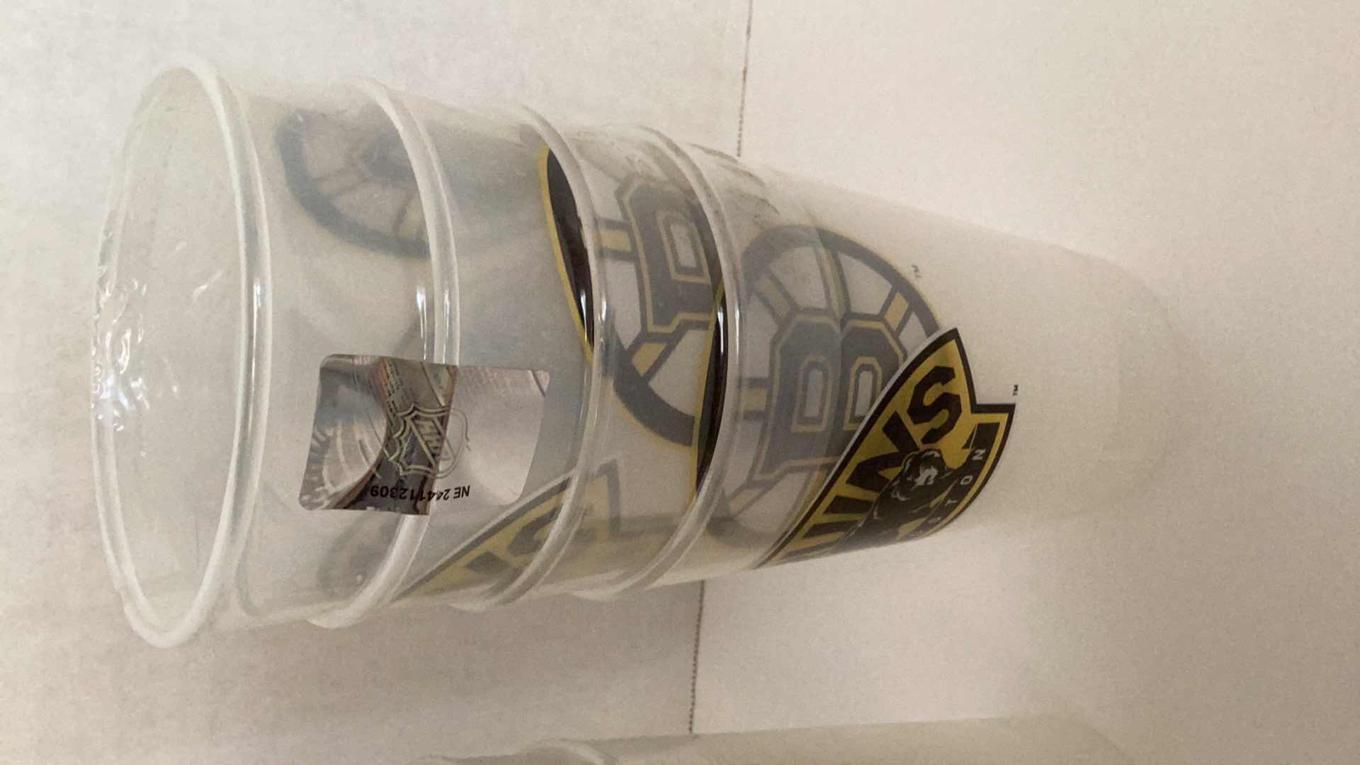 Photo 2 of 8 HOCKEY BOSTON BRUINS CUPS
