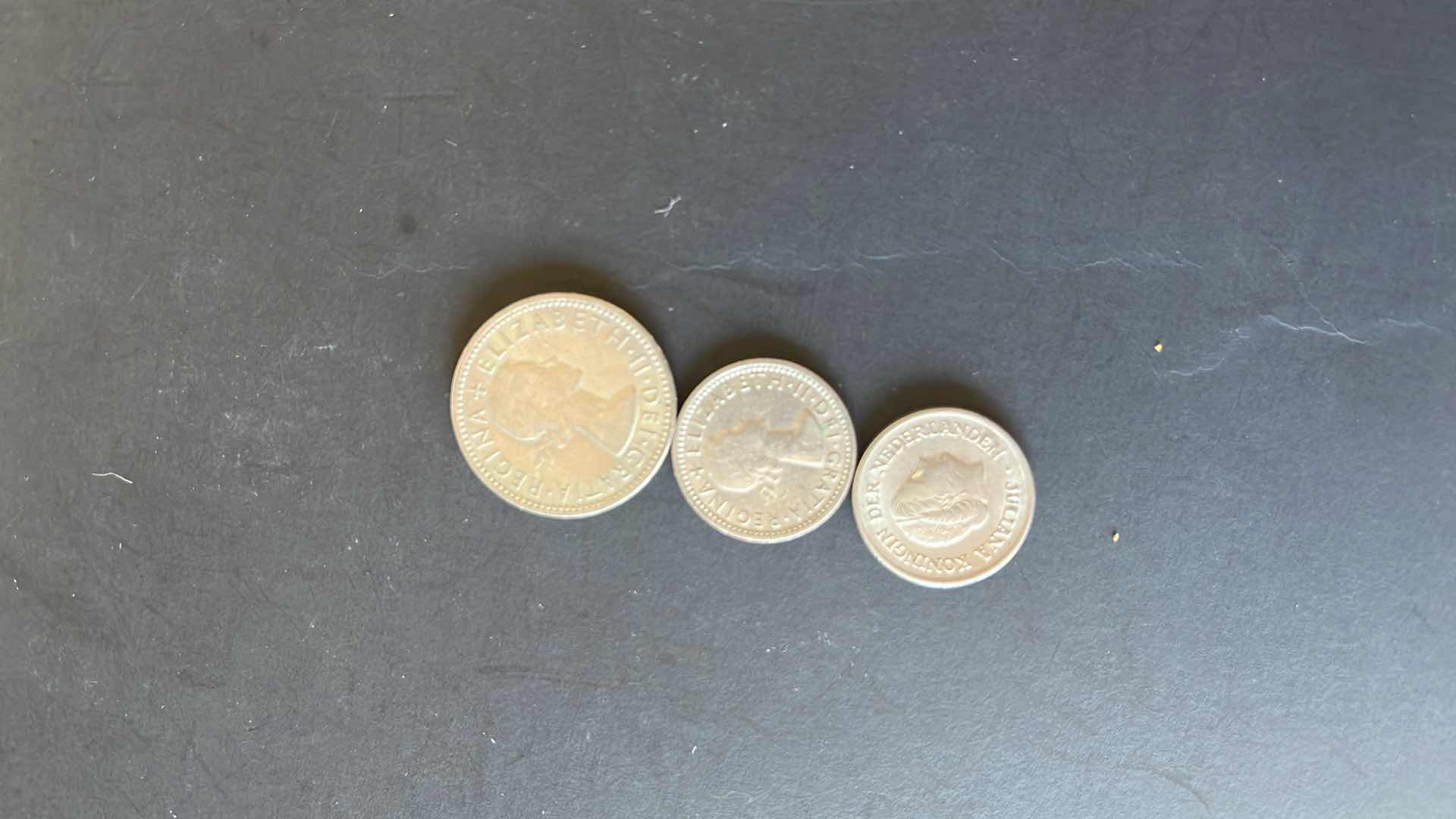 Photo 1 of ENGLAND SET OF 3 COINS
