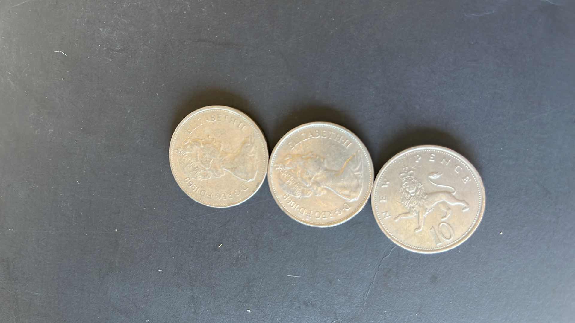Photo 1 of ENGLAND SET OF 3 COINS