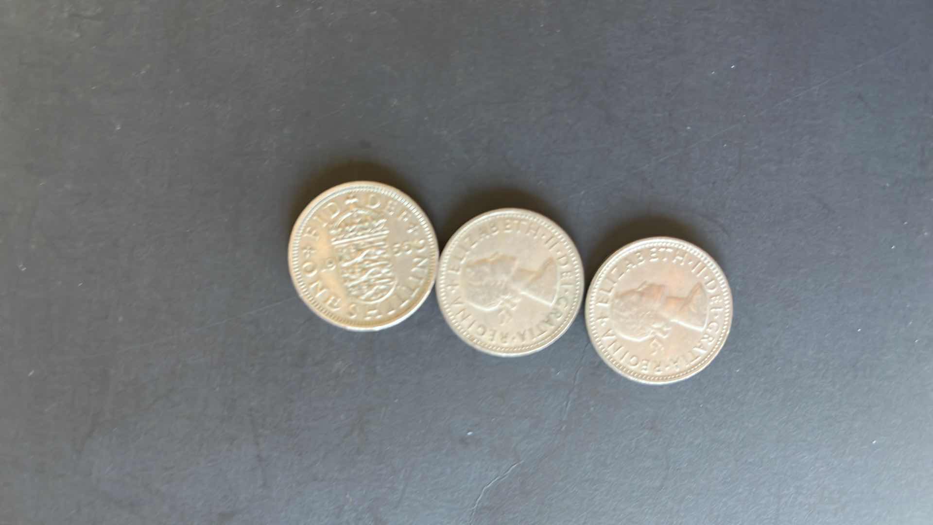 Photo 1 of ENGLAND SET OF 3 COINS