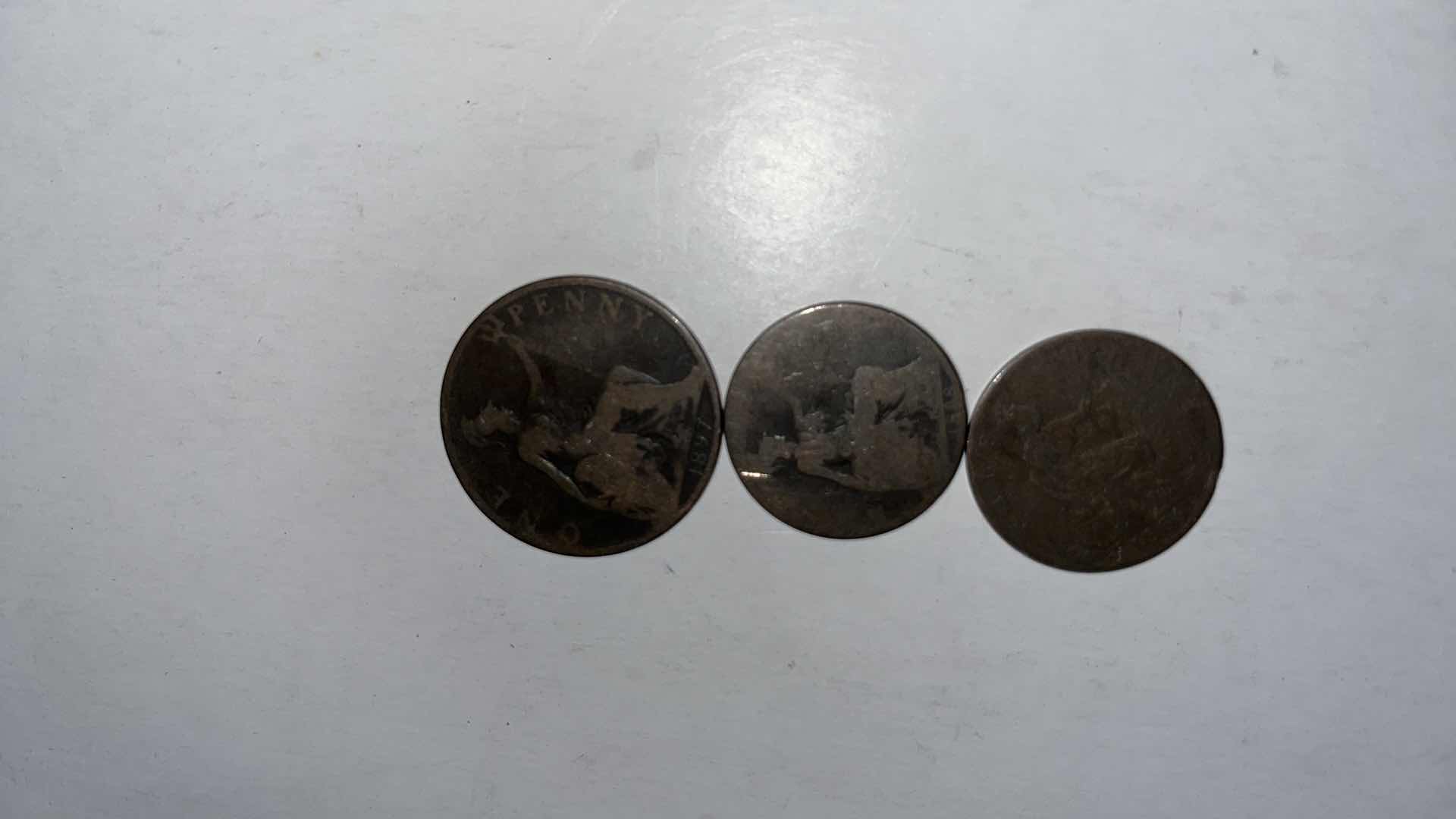 Photo 1 of ENGLAND SET OF 3 COINS