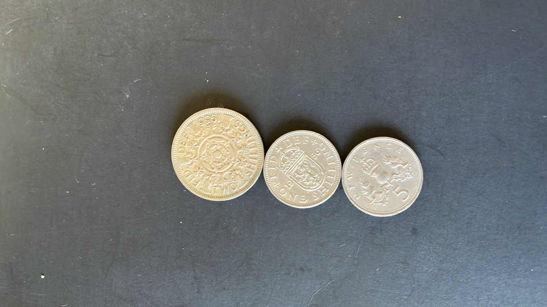 Photo 1 of ENGLAND SET OF 3 COINS