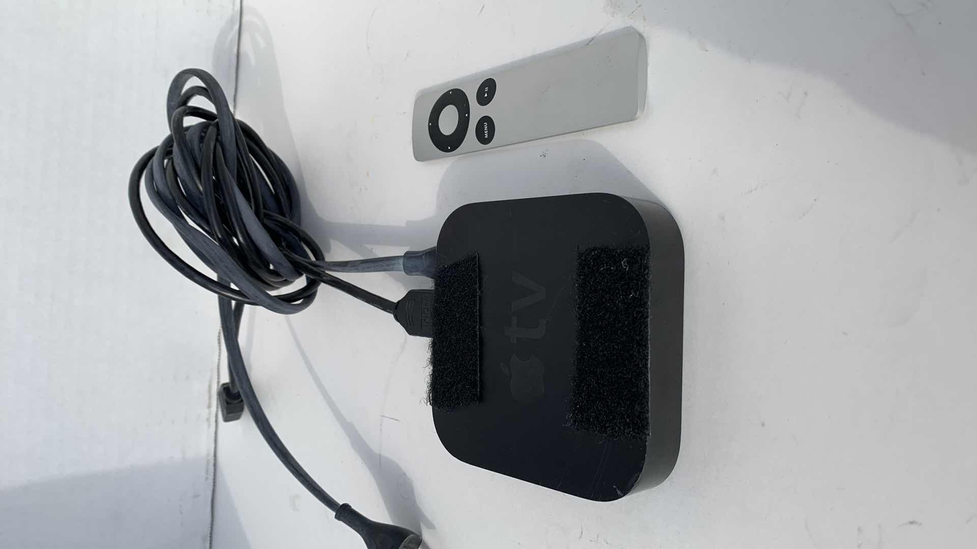 Photo 1 of APPLE TV 3RD GENERATION