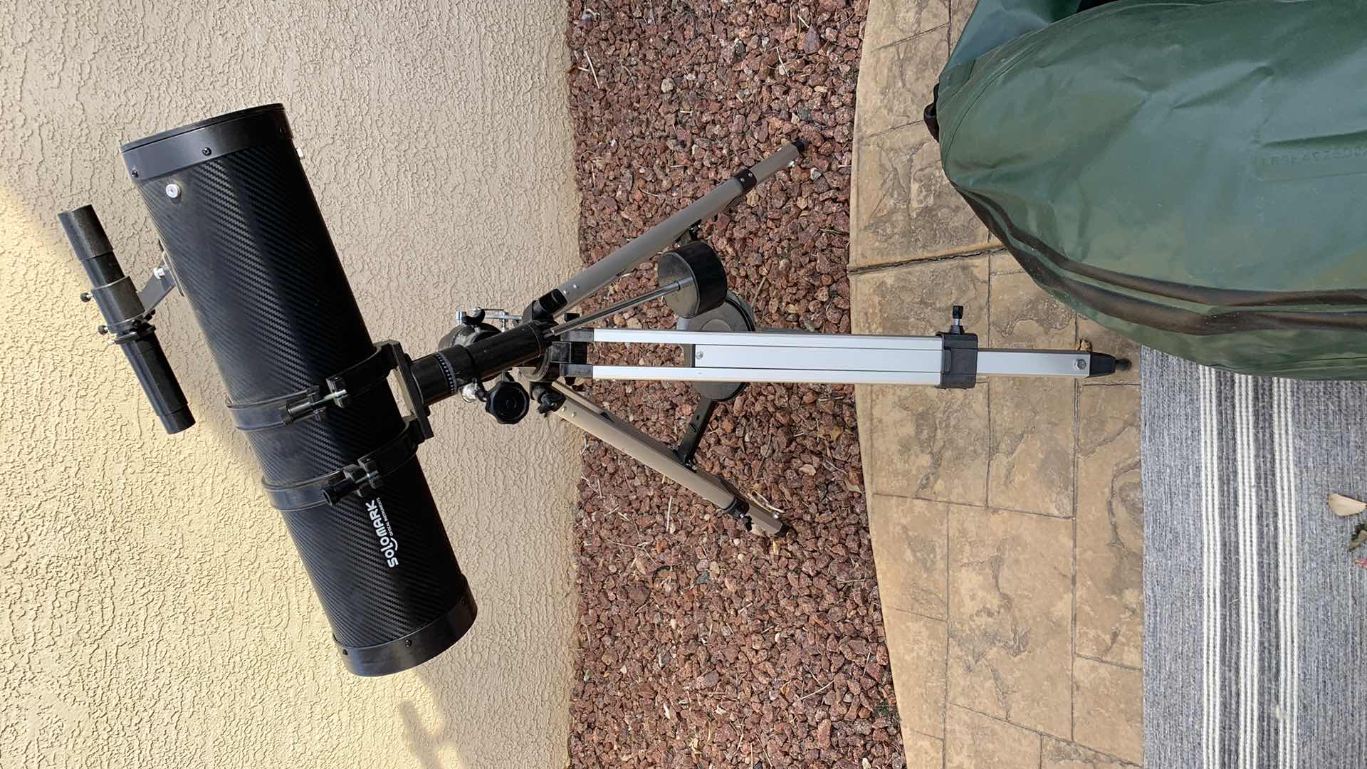 Photo 1 of SOLOMARK PROFESSIONAL 130MM NEWTONIAN REFLECTOR TELESCOPE WITH COVER