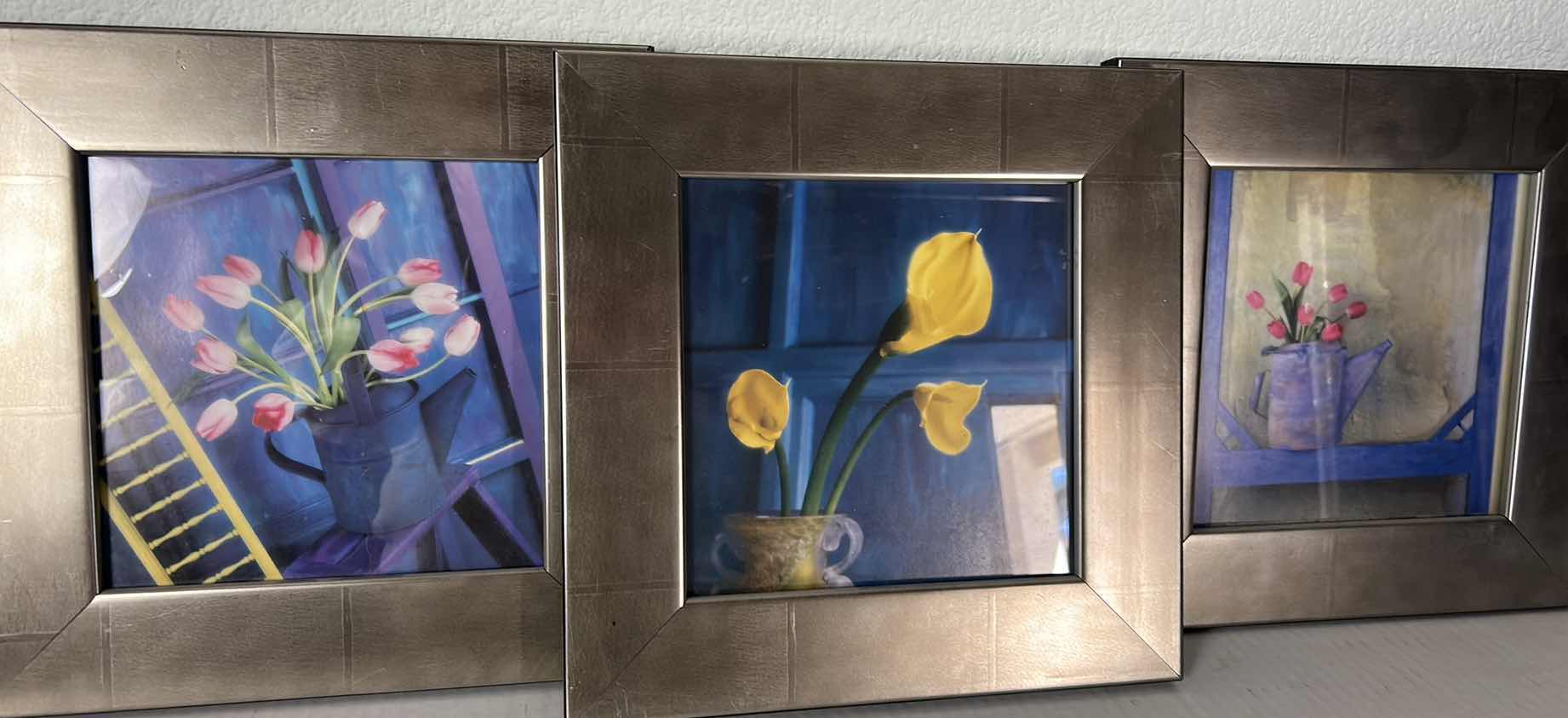 Photo 1 of 3 FLORAL SQUARE FRAMED ARTWORK 12“ x 12“