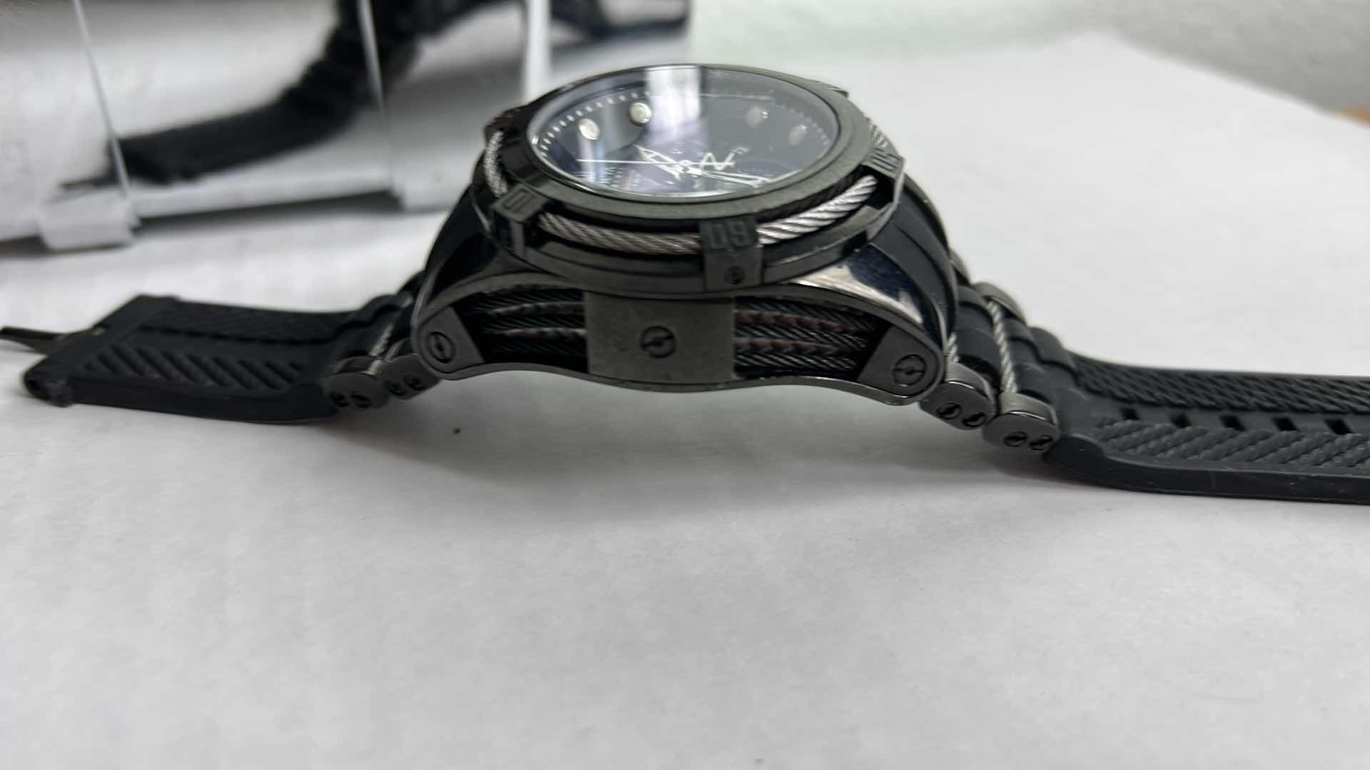 Photo 4 of INVICTA JASON TAYLOR LIMITED EDITION MENS WATCH 425/999