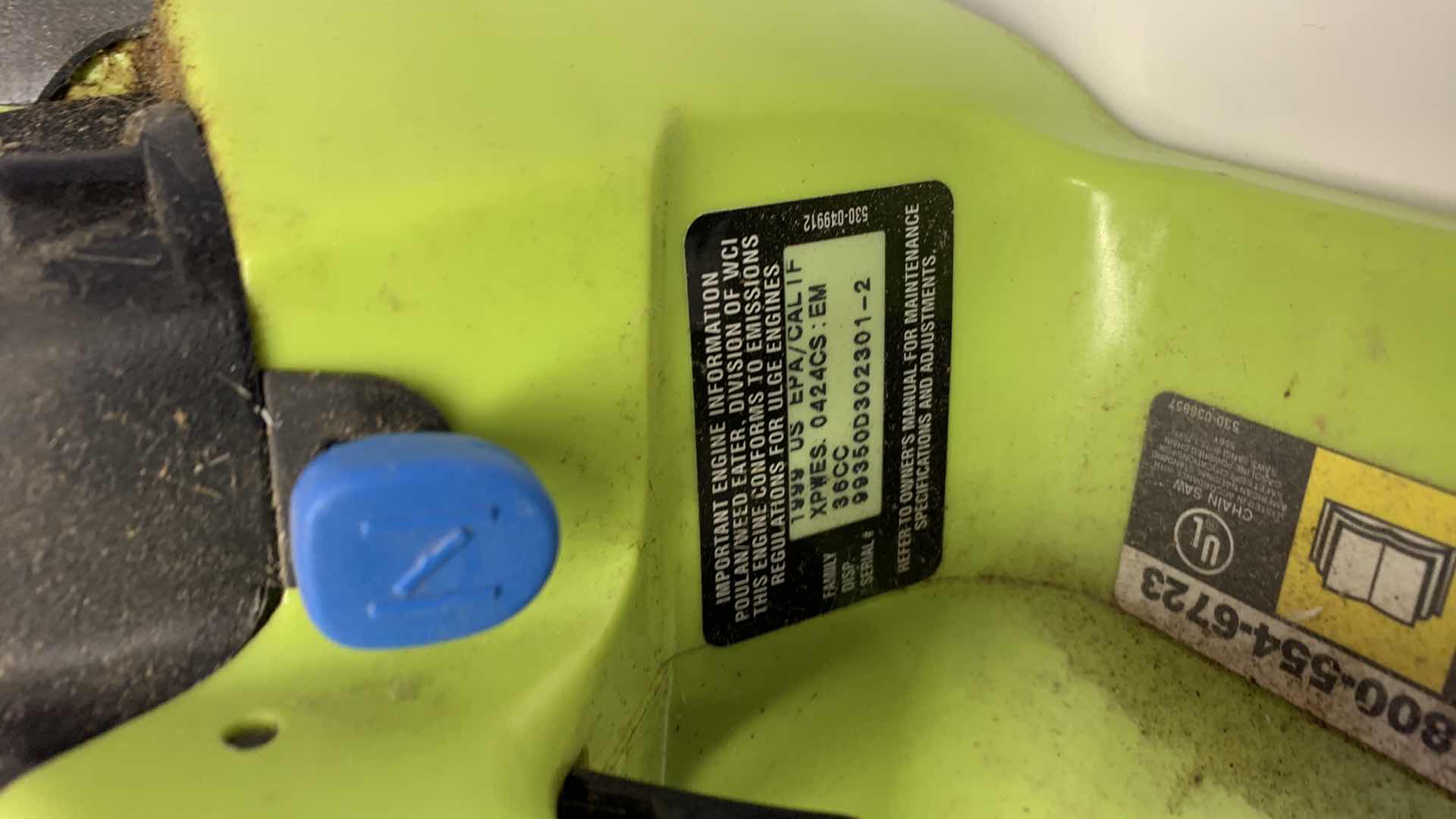 Photo 1 of MCCULLOCH POULAN WOOD SHARK MODEL 1950 GAS CHAINSAW