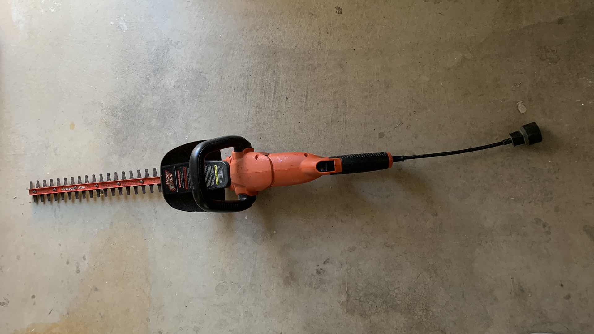 Photo 1 of BLACK AND DECKER ELECTRIC HEDGE HOG TRIMMER