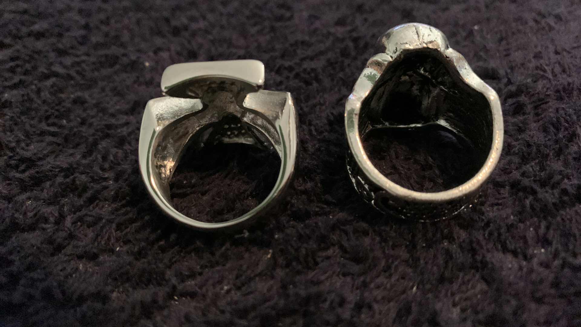 Photo 1 of MENS RINGS SIZE 10