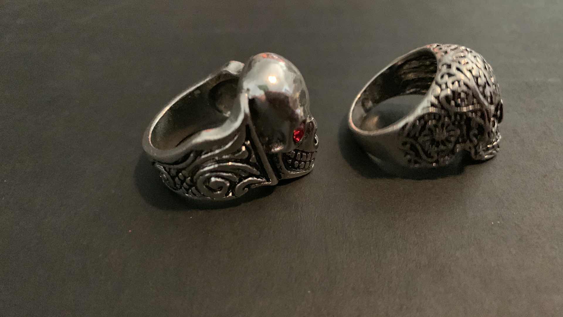 Photo 1 of MENS RINGS 9.5