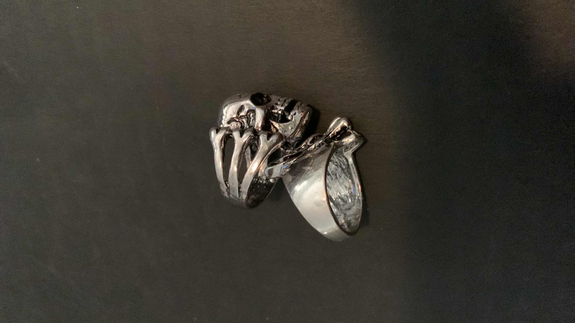 Photo 1 of MENS RINGS SIZE 9