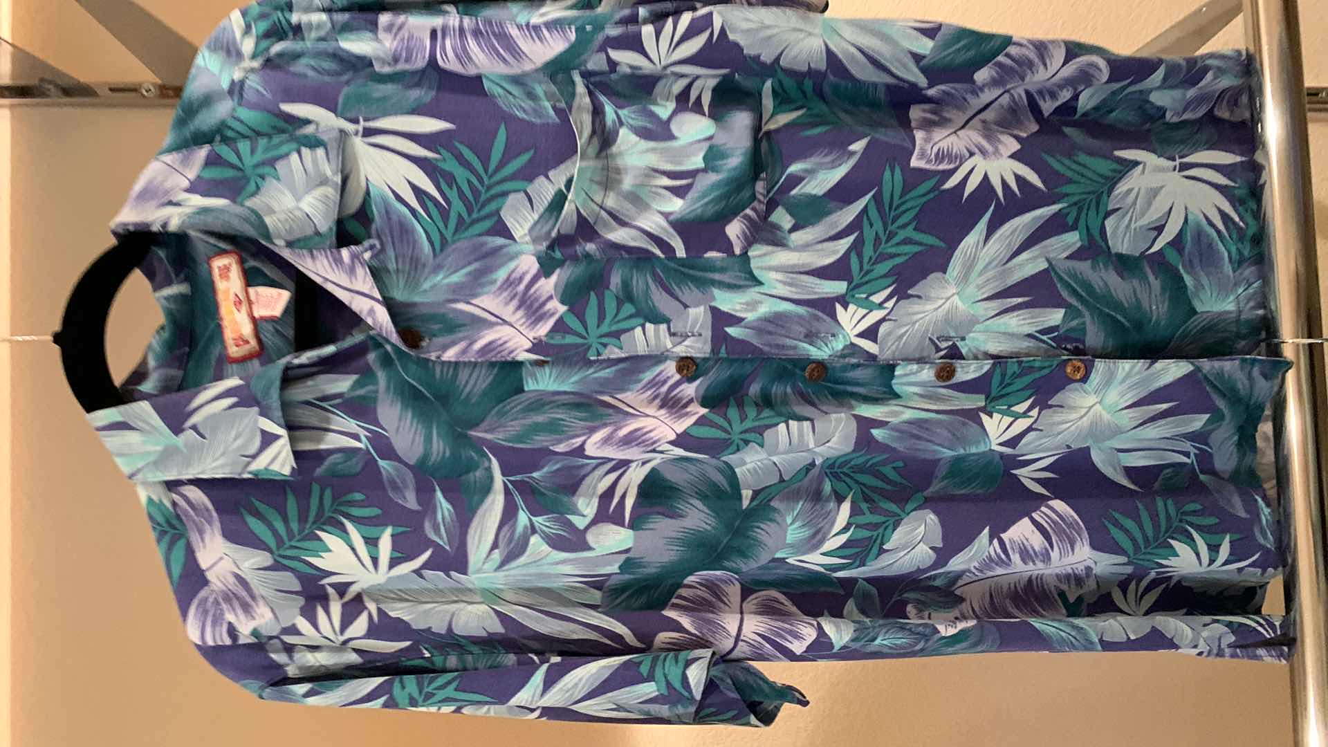 Photo 1 of 4- CARIBBEAN JOE MENS SHIRTS SIZE MEDIUM