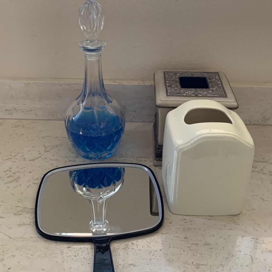 Photo 1 of BATHROOM ITEMS