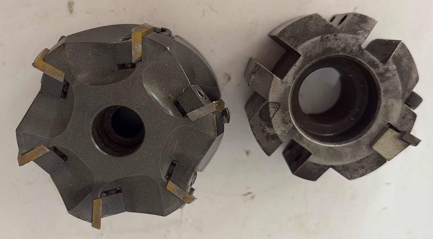 Photo 1 of (2)PCS INDEXABLE FACE MILLING CUTTER