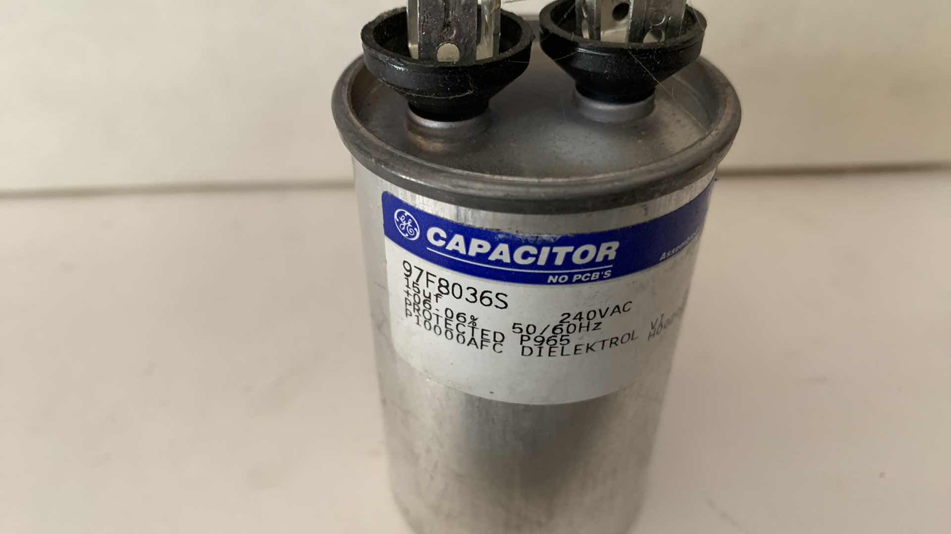 Photo 1 of CAPACITORS